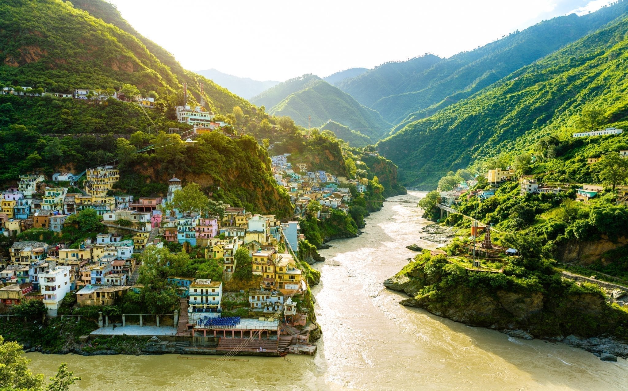 Am Fuße des Himalaya – heiliger Ganges, Spiritualität & Natur