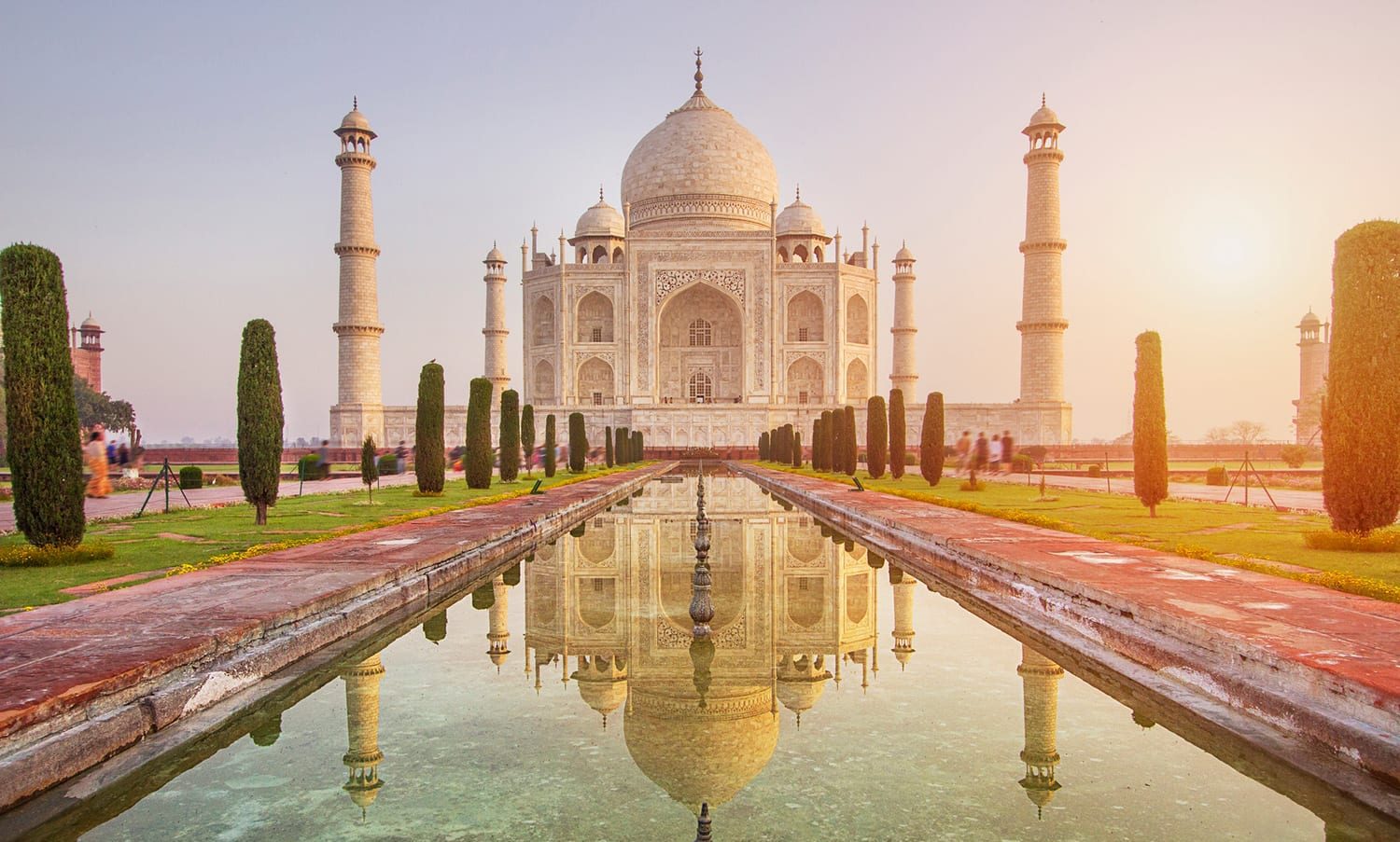 Besuchen Sie auf einer individuellen Indien Reise das Weltwunder Taj Mahal in Agra