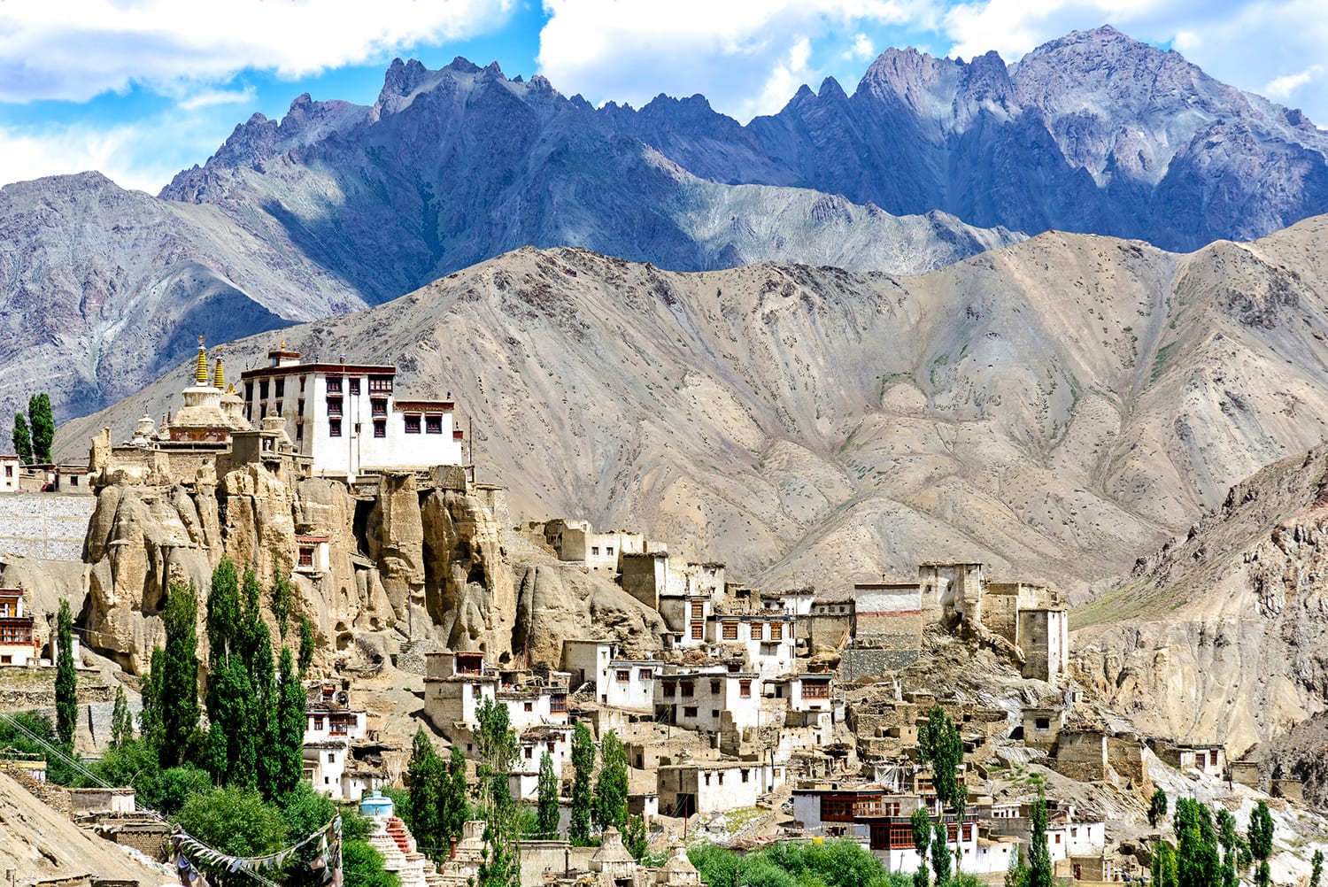 Das einsame Lamayuru Kloster in Ladakh