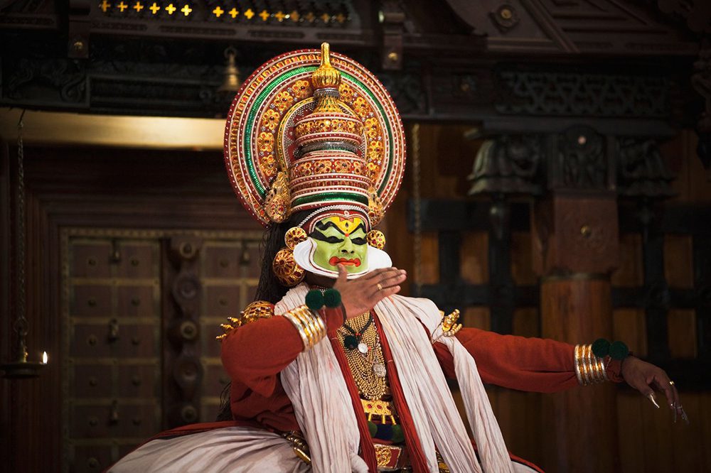 Eine Aufführung des traditionellen Kathakali-Tanzes in Kochi