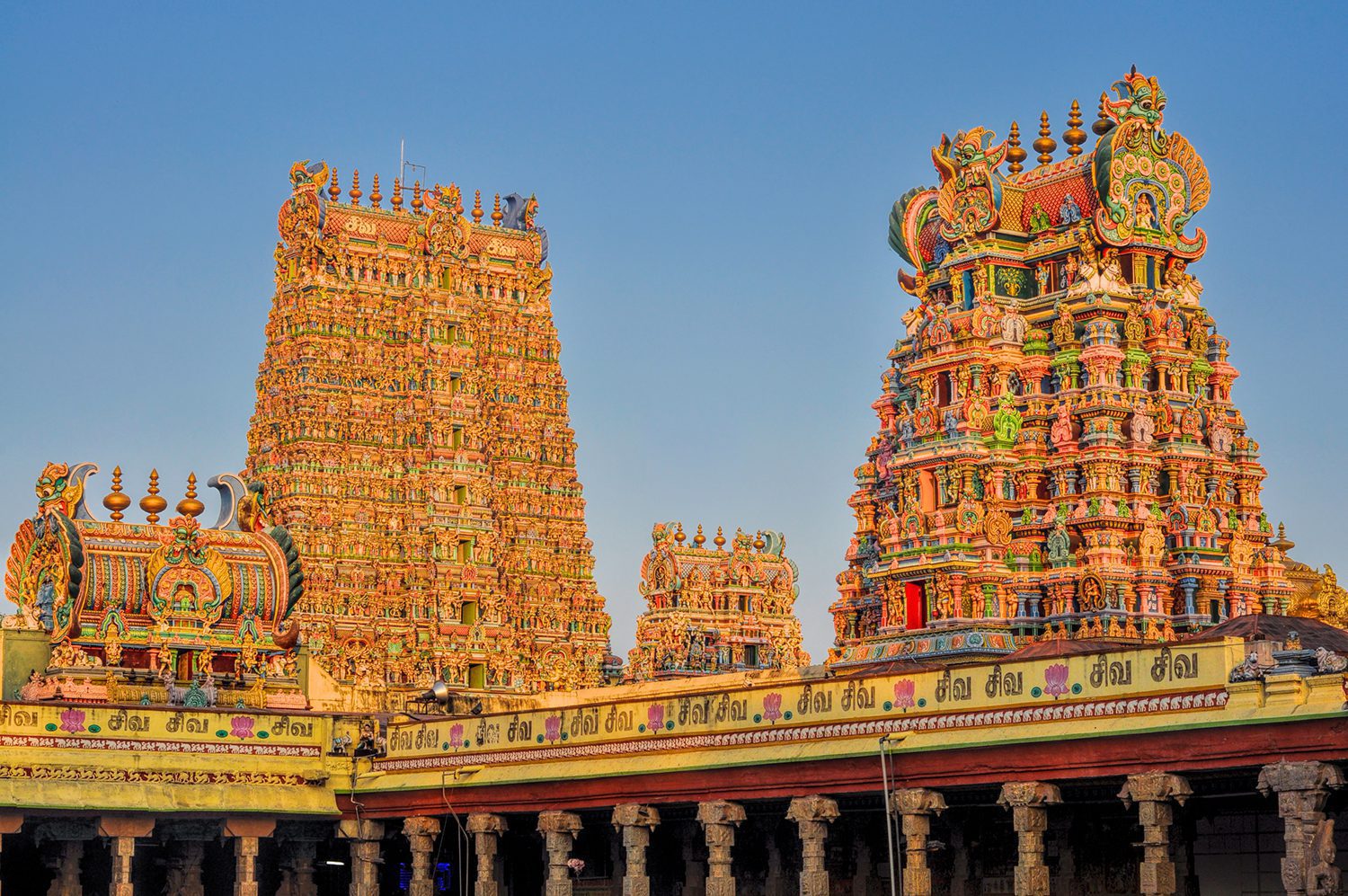 Indien verfügt über eine Jahrtausendealte Kulturgeschichte - der Minakshi-Tempel im südindischen Madurai